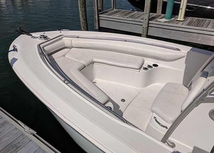 Boston Whaler 270 Outrage View 7